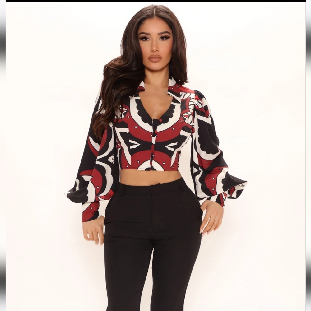Cropped Shirt - Picture 2 of 4